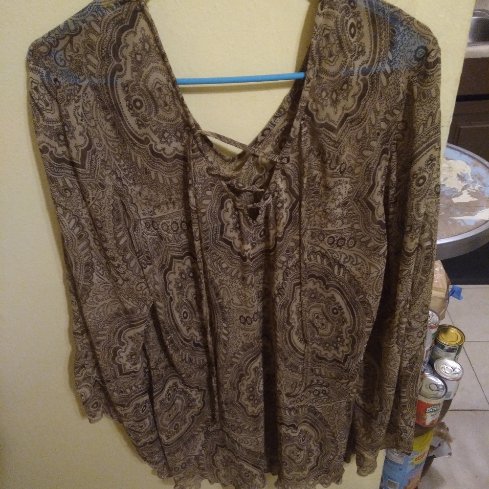 Women's long sleeve blouse